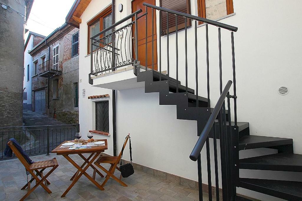 Casa Guatelli Guest House Spineto Scrivia Exterior foto